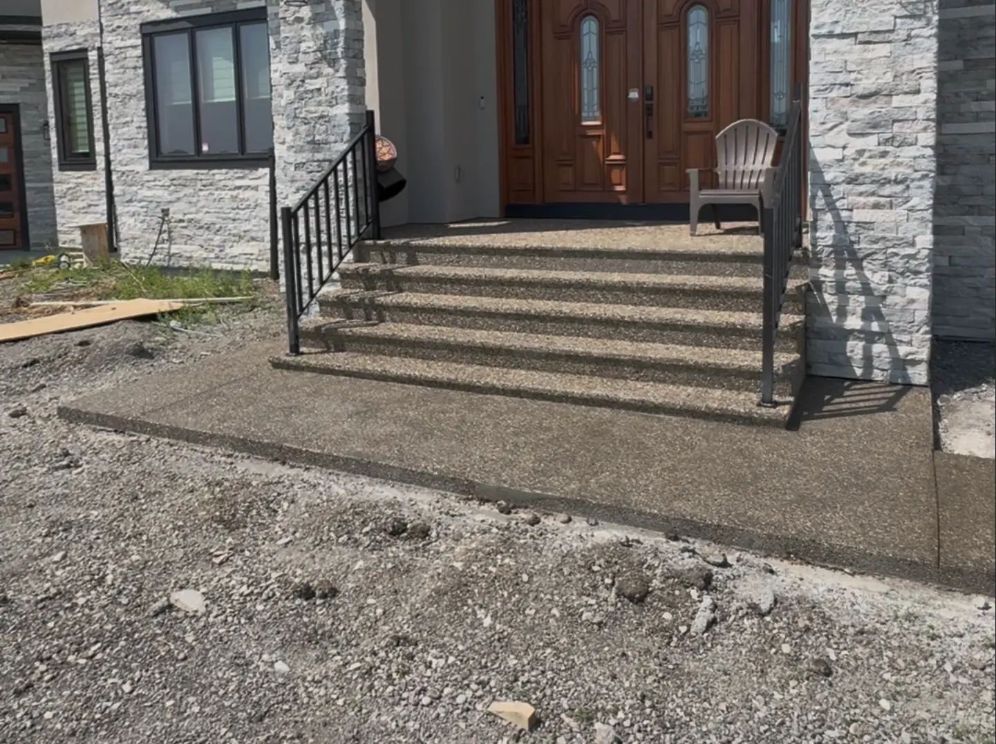 Exposed Aggregate Walkway